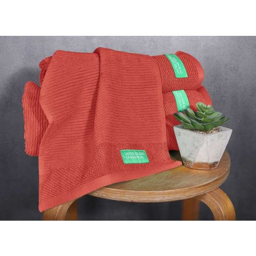 Комплект 3 кърпи за баня Benetton Casa в червено - 3