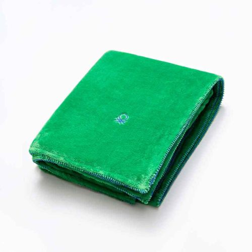 Одеяло Benetton casa полар 140х190 см в зелено - 1