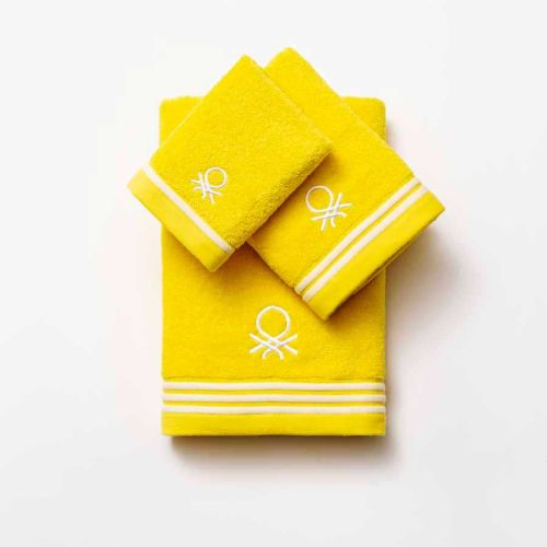 Комплект 3 кърпи за баня с лого Benetton Casa жълти - 1