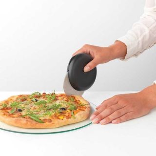 Нож за пица с предпазител Brabantia Tasty+ Dark Grey