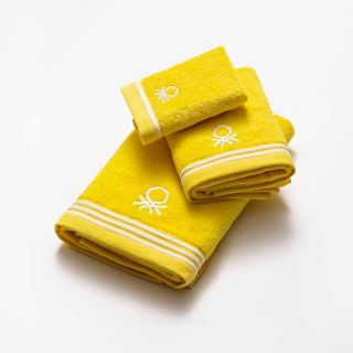 Комплект 3 кърпи за баня с лого Benetton Casa жълти