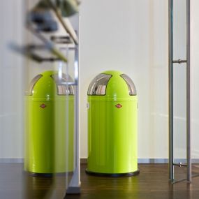 Кош за отпадъци Wesco Push two 50L зелен